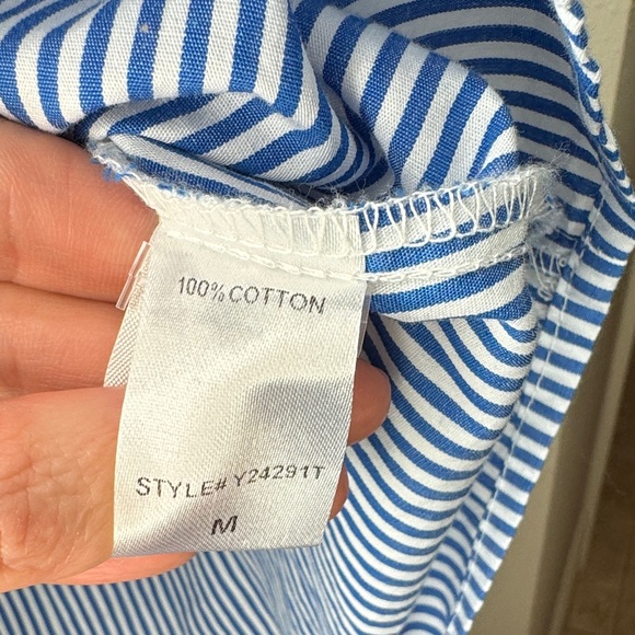 Tuckernuck Classic Blue White Striped Button down Preppy Round Collar - Medium - Picture 9 of 14